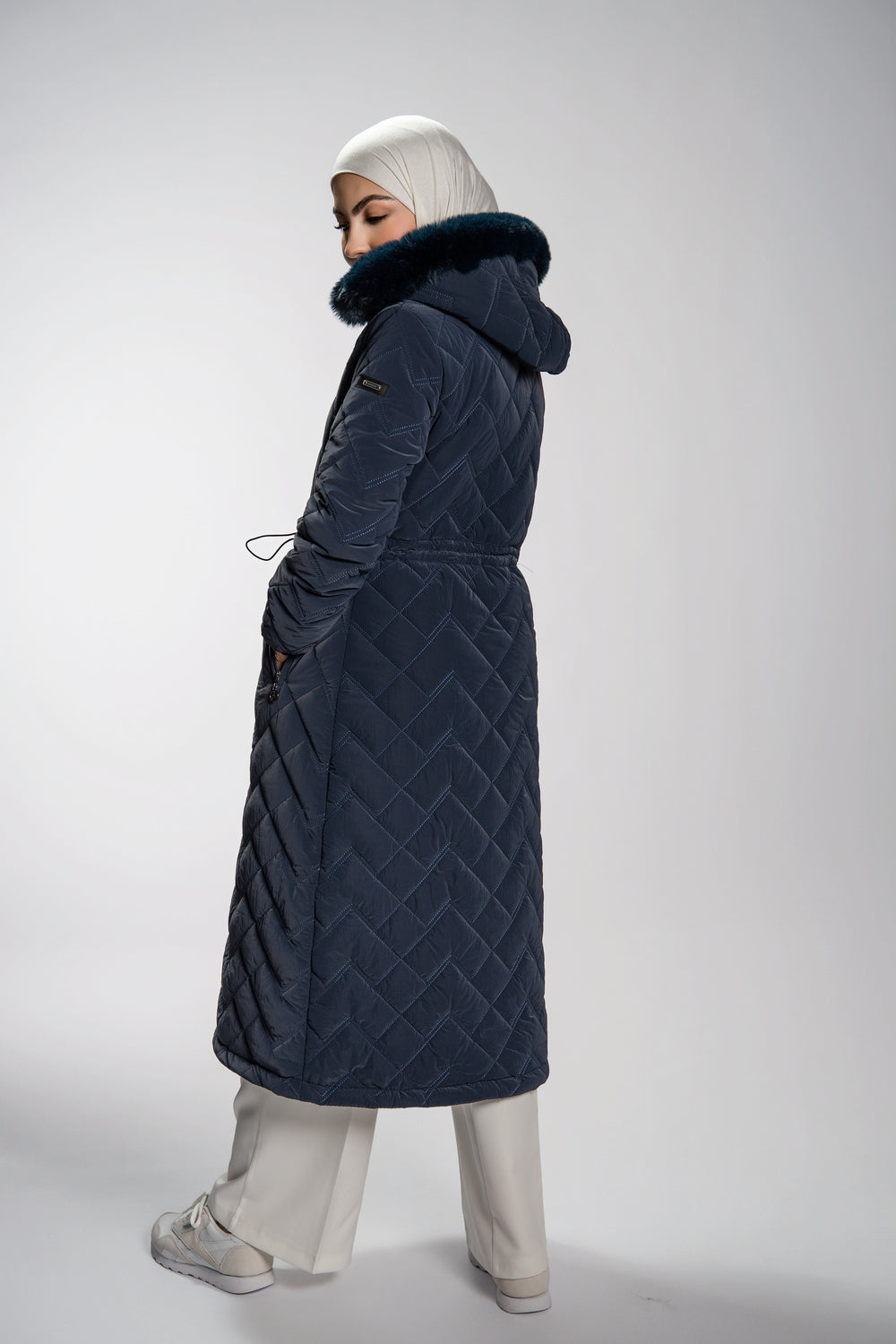 #color_dark-blue-4034