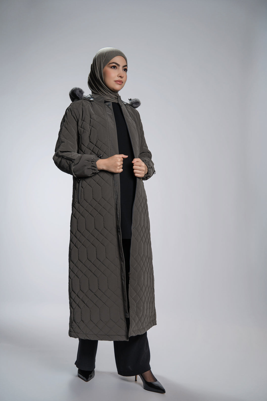 #color_gray-4019