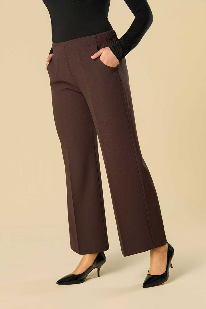 #color_dark-chocolate-brown