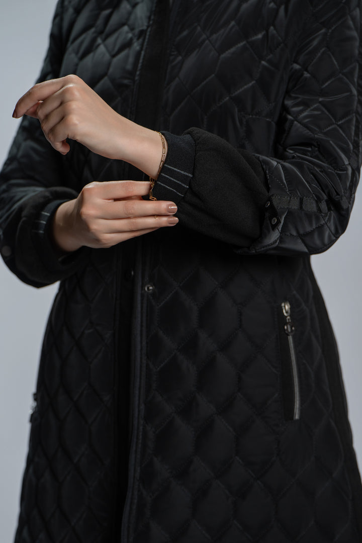 #color_black-4020